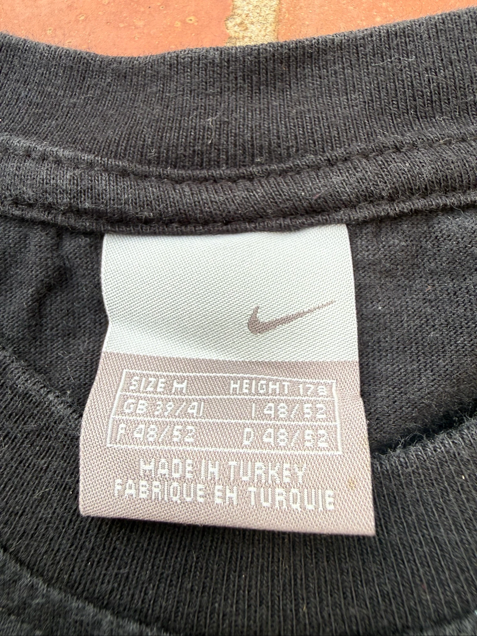 Nike Mini Swoosh T-Shirt – photo 3